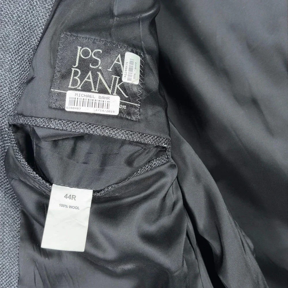 Jos A Bank‎ Mens 44R Gray 100% Wool Two Button Blazer Sport Coat Jacket